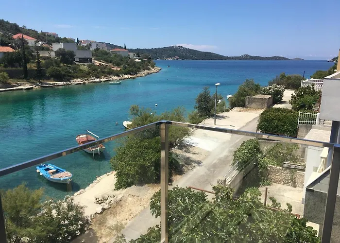 Riva Seafront Holiday Apartments