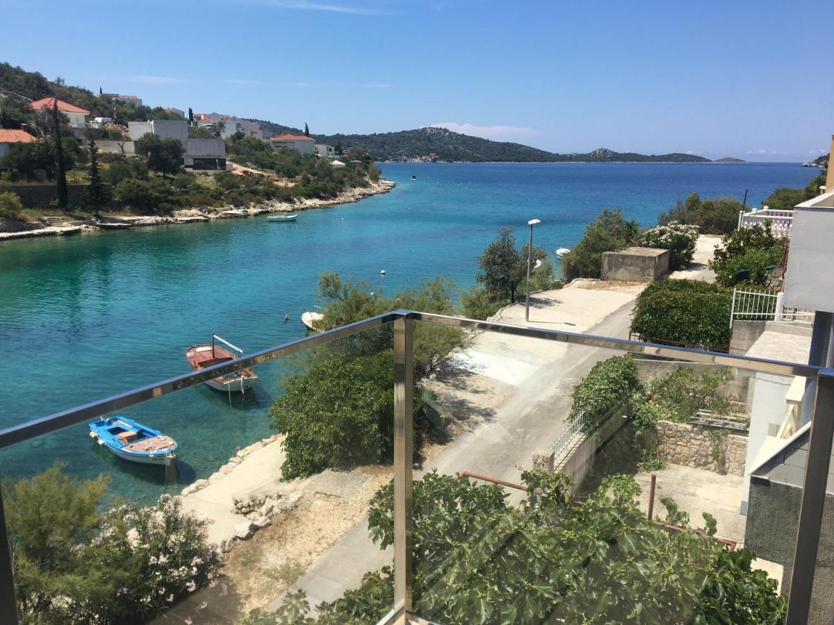 Apartment Riva Seafront Rogoznica (Sibenik-Knin)
